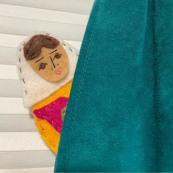 Vintage Suede Skirt - With Pockets! - Picture 4 of 4